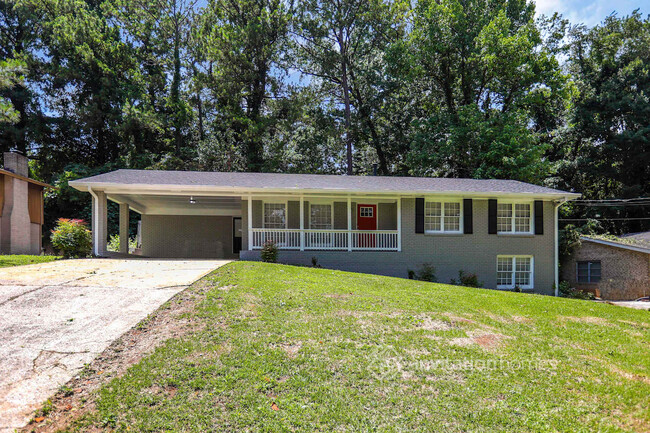 3427 Forrest Hills Dr in Hapeville, GA - Building Photo - Building Photo