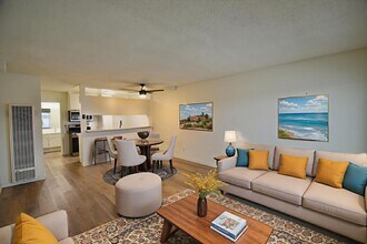 14142 Victory Blvd in Los Angeles, CA - Building Photo - Building Photo