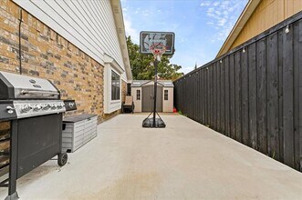 1208 Kesser Dr in Plano, TX - Building Photo - Building Photo