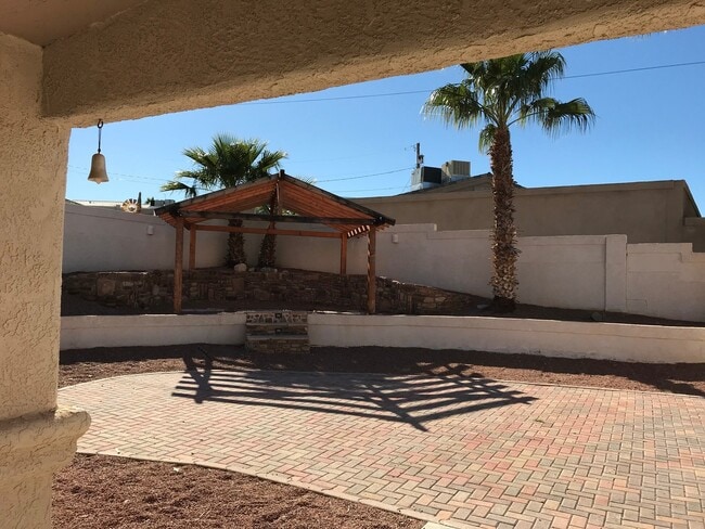 3166 Palo Verde Blvd N in Lake Havasu City, AZ - Building Photo - Building Photo