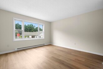 100 Meriden Rd in Waterbury, CT - Building Photo - Building Photo