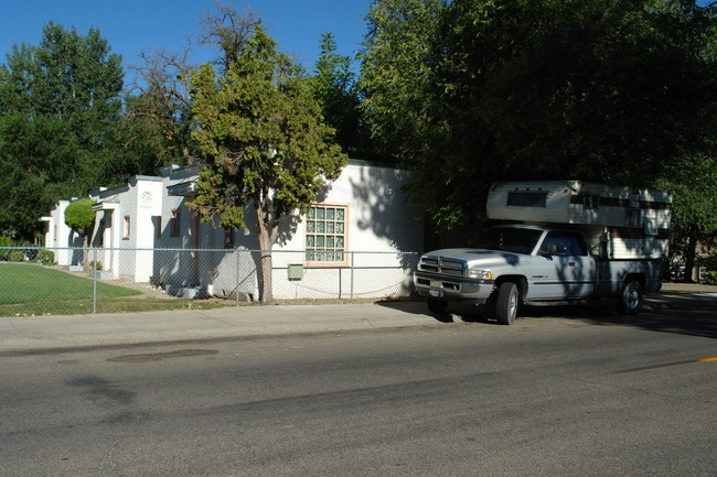 Peasley Apartments in Boise, ID - Building Photo - Building Photo