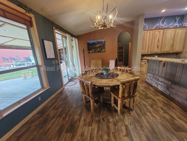 52203 WA-225 in Benton City, WA - Building Photo - Building Photo