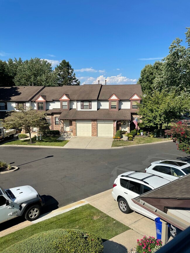 30 Greensward Ln in Cherry Hill Township, NJ - Building Photo - Building Photo