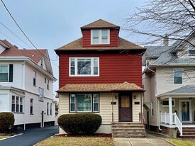 128 Madison Ave in Clifton, NJ - Building Photo