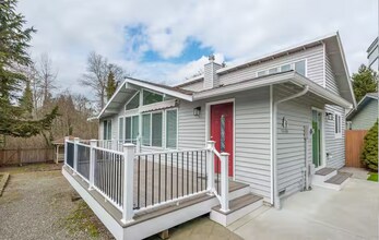 9232 1st Dr SE in Everett, WA - Building Photo - Building Photo