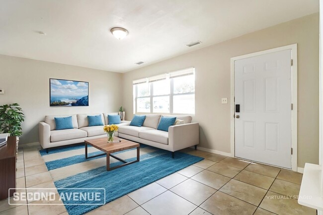 712 S Highland Ave in Clearwater, FL - Building Photo - Building Photo
