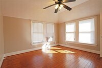 5602 Chaucer Dr photo'