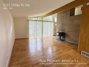 5223 193rd Pl SW in Lynnwood, WA - Building Photo - Building Photo