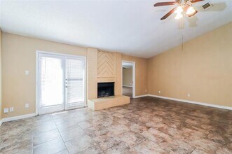3105 Highlawn Terrace in Fort Worth, TX - Building Photo - Building Photo