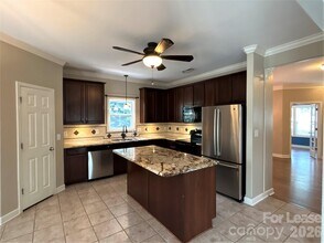 4406 Overbecks Ln in Waxhaw, NC - Building Photo - Building Photo