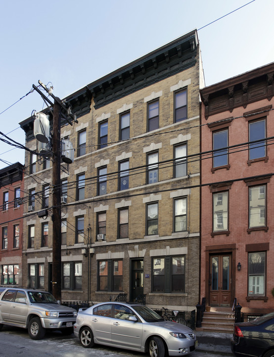 1017 Willow Ave in Hoboken, NJ - Building Photo