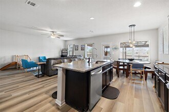 1405 Fairhaven Gtwy in Georgetown, TX - Building Photo - Building Photo