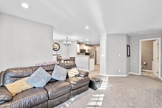 709 Gazebo Cir in Reading, MA - Building Photo - Building Photo