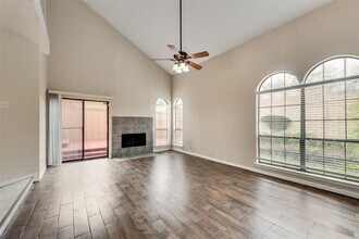 2642 Encina Dr in Irving, TX - Building Photo - Building Photo