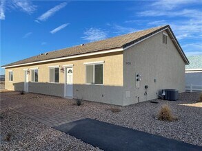 1420 Ogallala St in Pahrump, NV - Building Photo - Building Photo