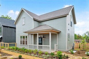 267 E 11th St in Fayetteville, AR - Building Photo