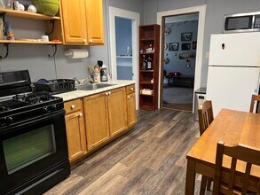 45 Center St in Winchester, CT - Building Photo - Building Photo