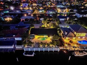 3811 NE 26th Ave in Lighthouse Point, FL - Building Photo - Building Photo