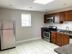 2245 W 21st St in Chicago, IL - Building Photo - Building Photo