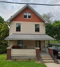 159 Oak Park Dr in Akron, OH - Building Photo - Building Photo