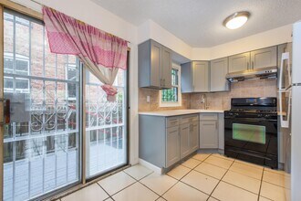 553 Ocean Ave in Jersey City, NJ - Building Photo - Building Photo