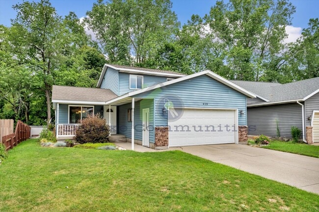 property at 419 Harp St SE