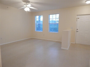 6532 W Sample Rd in Coral Springs, FL - Building Photo - Building Photo