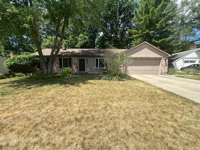 property at 485 Edgeworth Dr