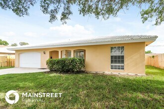 1541 NW 9th St in Boca Raton, FL - Foto de edificio - Building Photo