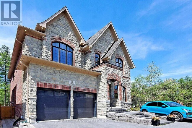 8 Heathmont Ct in Richmond Hill, ON - Building Photo - Building Photo