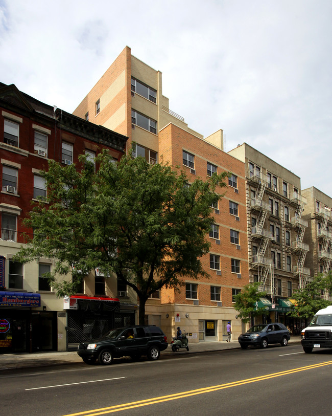 116-118 W 116th St in New York, NY - Foto de edificio - Building Photo