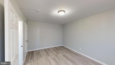 910 Gateway Blvd in Westville, NJ - Building Photo - Building Photo