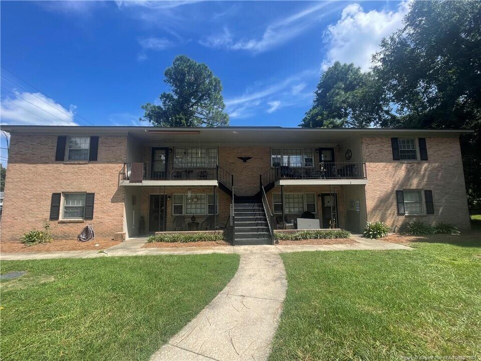 801 Roxie Ave in Fayetteville, NC - Building Photo