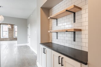 3237 W Armitage Ave in Chicago, IL - Building Photo - Building Photo