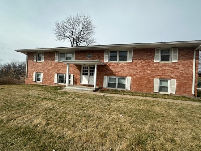 608 Knoll Dr, Unit 4