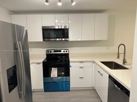 210 SW 11th St, Unit 510 in Miami, FL - Building Photo - Building Photo