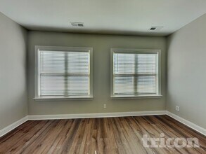 9112 Ashton Glen Dr in Zebulon, NC - Building Photo - Building Photo