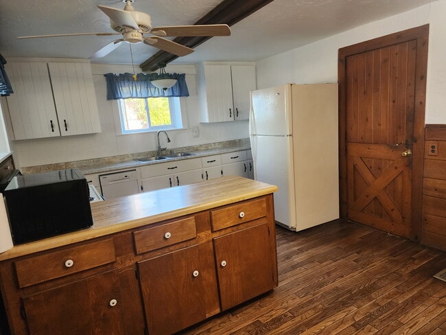 property at 307 W Wisconsin Ave