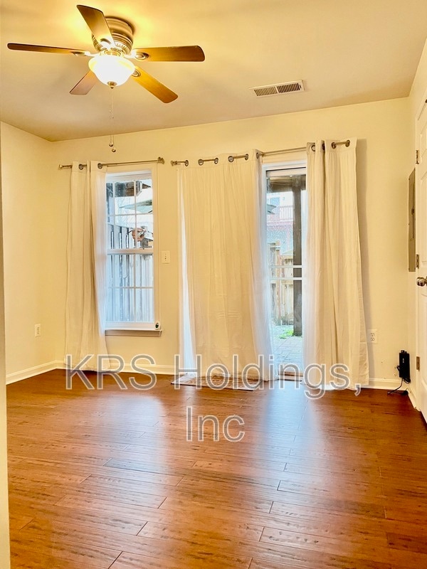 15706 John Diskin Cir in Woodbridge, VA - Building Photo - Building Photo