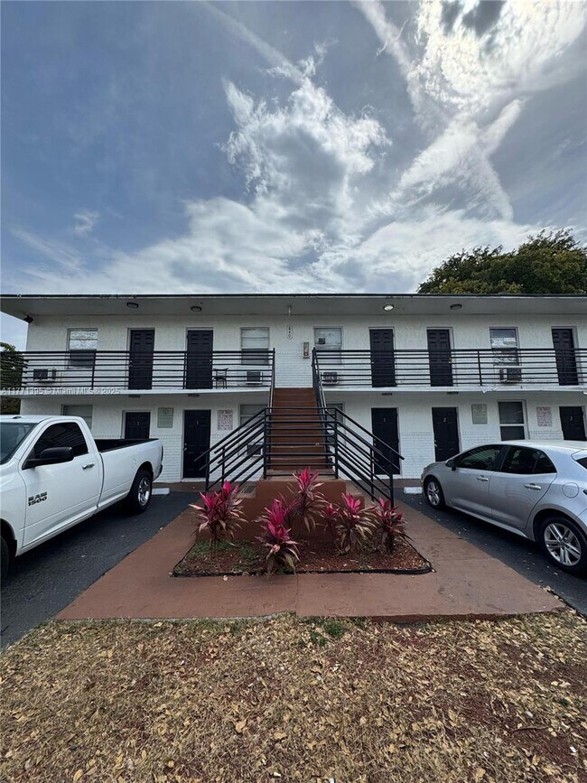 property at 840 NW 5th Ave
