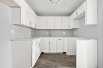 20-30 Peck St in New Britain, CT - Foto de edificio - Building Photo