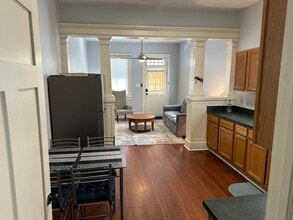 1705 Rousselin Dr in New Orleans, LA - Building Photo - Building Photo