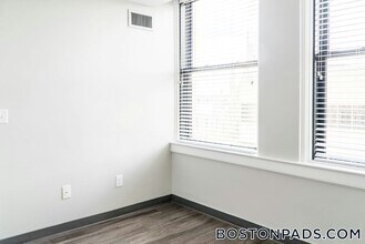 507 Main St in Worcester, MA - Building Photo - Building Photo