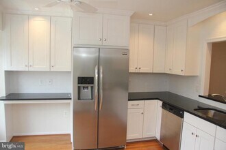 3804 Vermont Ct in Alexandria, VA - Building Photo - Building Photo
