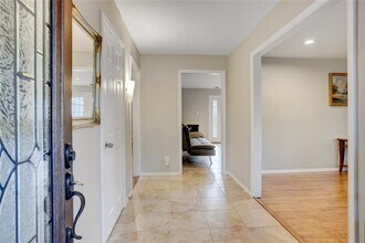 11102 Atwell Dr in Houston, TX - Building Photo - Building Photo