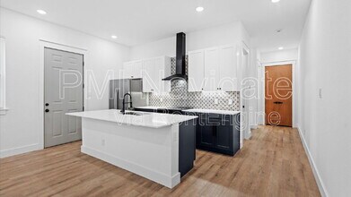 820 S Walters St in San Antonio, TX - Building Photo - Building Photo
