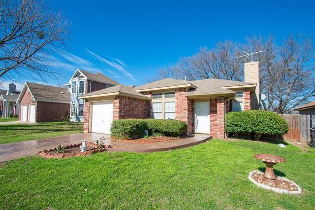 5612 Stone Meadow Ln in Fort Worth, TX - Building Photo