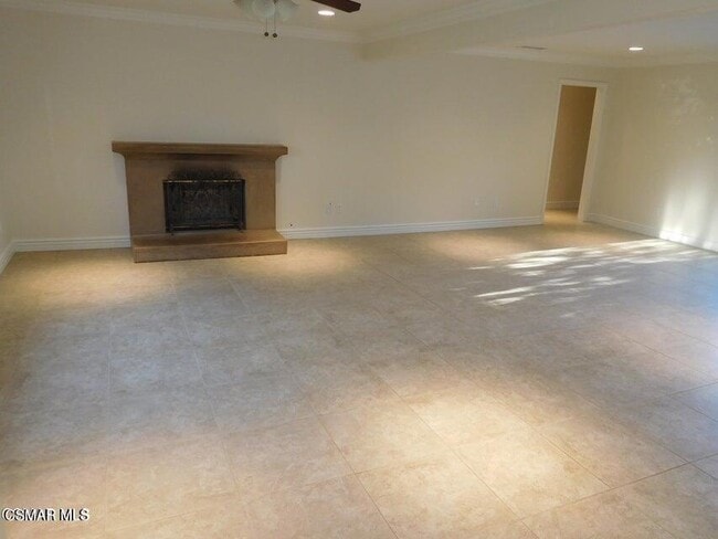 3042 Waco Ave in Simi Valley, CA - Building Photo - Building Photo