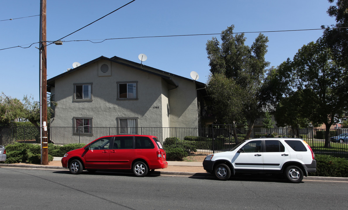 Melody Lane Apartments in El Cajon, CA - Building Photo